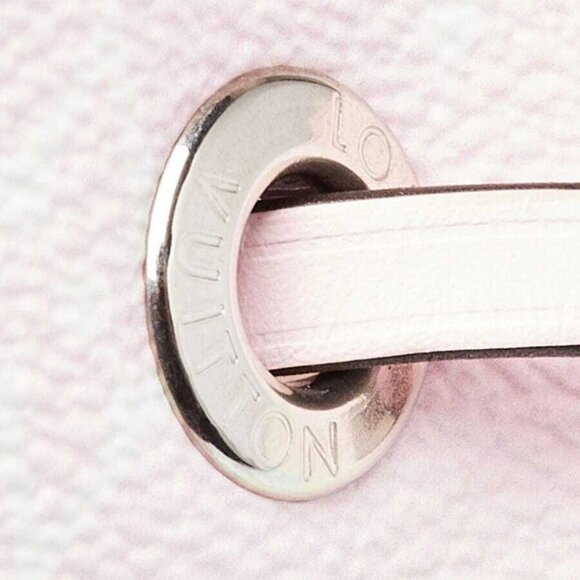 Louis Vuitton Pastel Monogram Giant Canvas Escale NeoNoe Bag - Picture 5 of 12